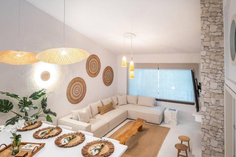 Children-friendly nice villa with grill, yard & pool | Garden view | Good for workation | Pets allowed — photo 3