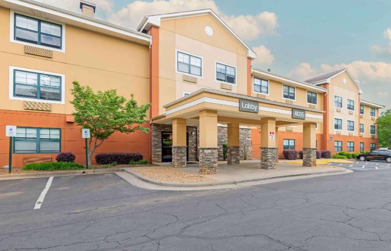 Extended Stay America Select Suites - Charlotte - Tyvola Rd. — photo 5