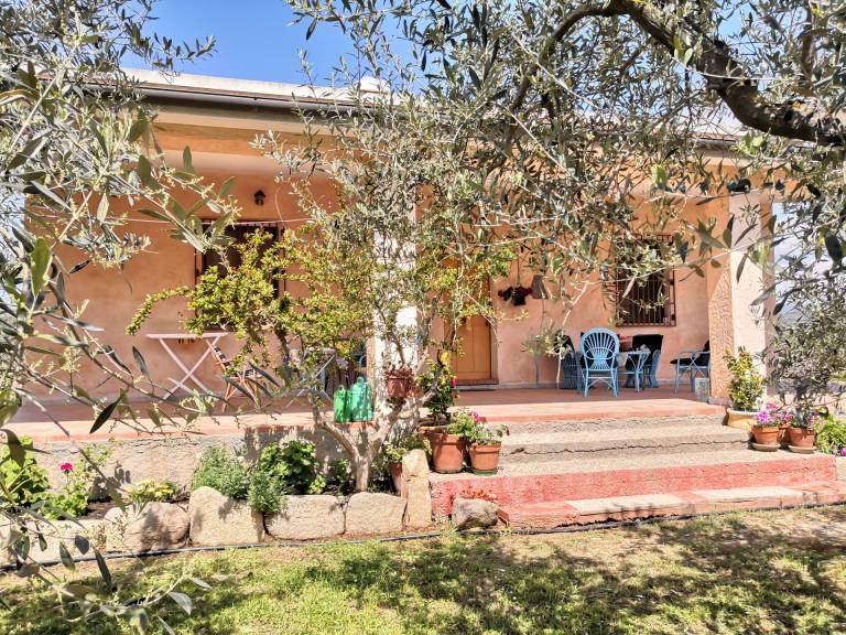 Children-friendly villa with terrace & yard | Mountain view | Pet-friendly — photo 4