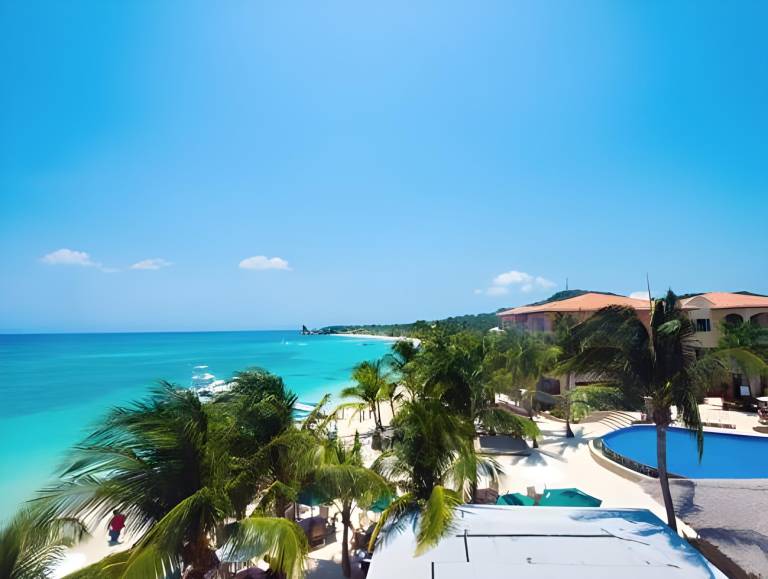 Infinity Bay, Spa & Beach Resort — photo 4