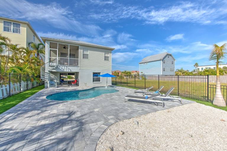 House Apollo Beach