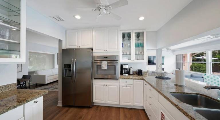 Fully equipped big house with grill, garden & private pool | Good for workation | Dogs allowed — photo 3