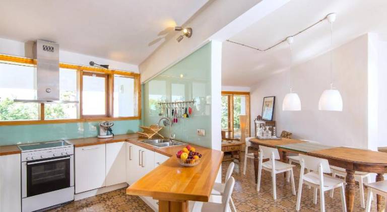 Villa with pool | Close to the beach | Perfect for remote work | Pets allowed — photo 4