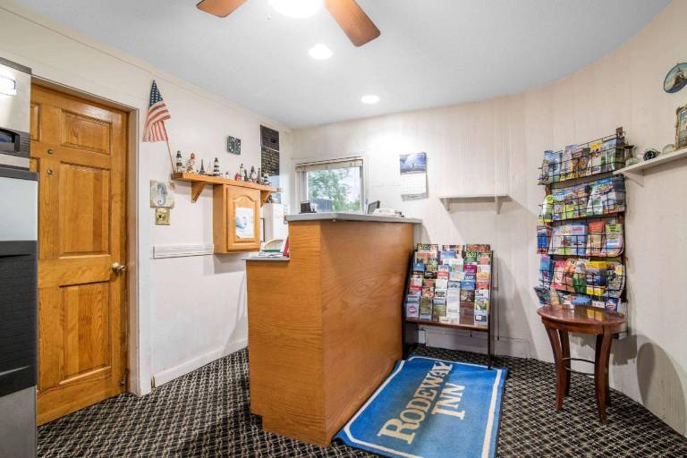Rodeway Inn Rutland - Killington — photo 4