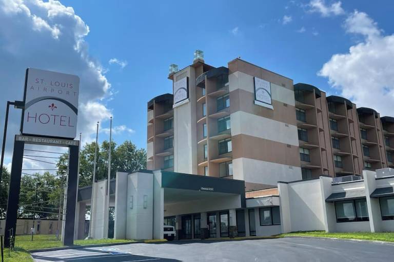 St Louis Airport Hotel