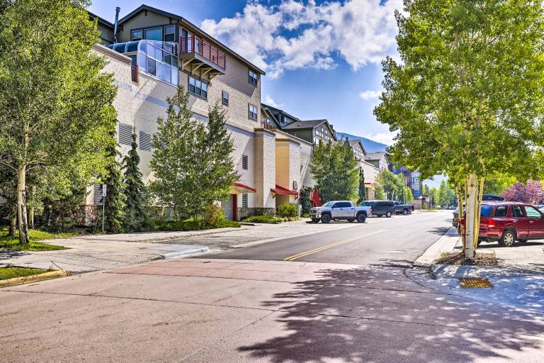 7 Mi to Slopes: Main Street Condo in Dillon — photo 3