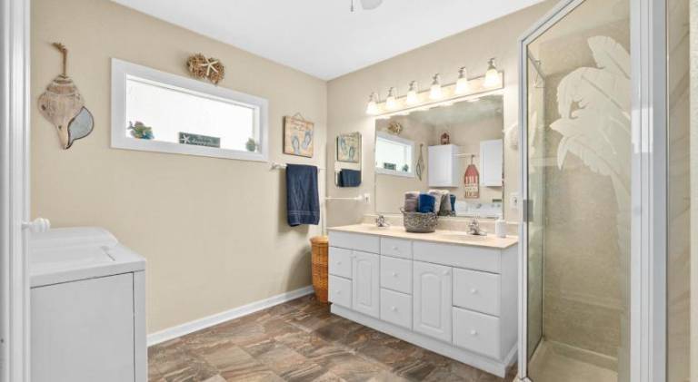 Seaside Serenity Direct Oceanfront — photo 2