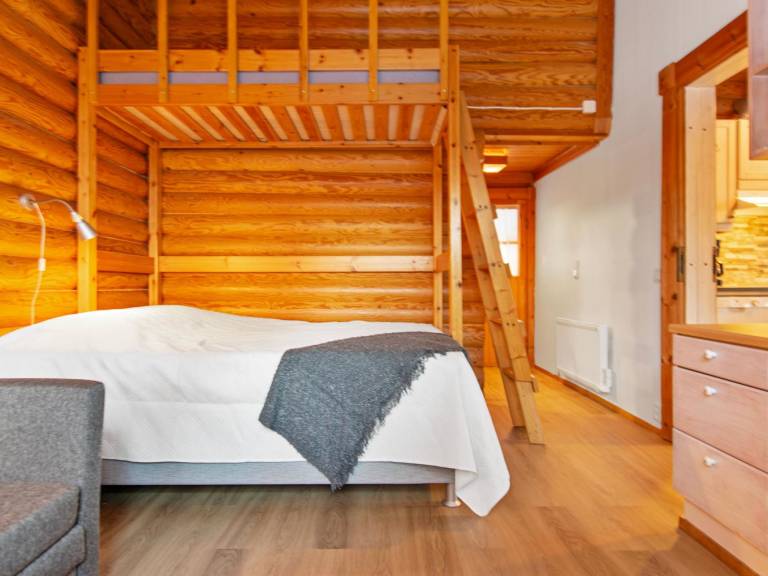 House with sauna & patio | Nature view — photo 4