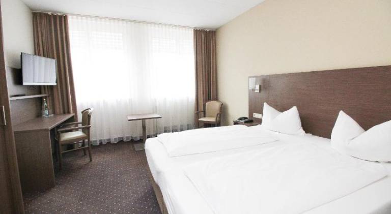 Hotel Berliner Ring — photo 2