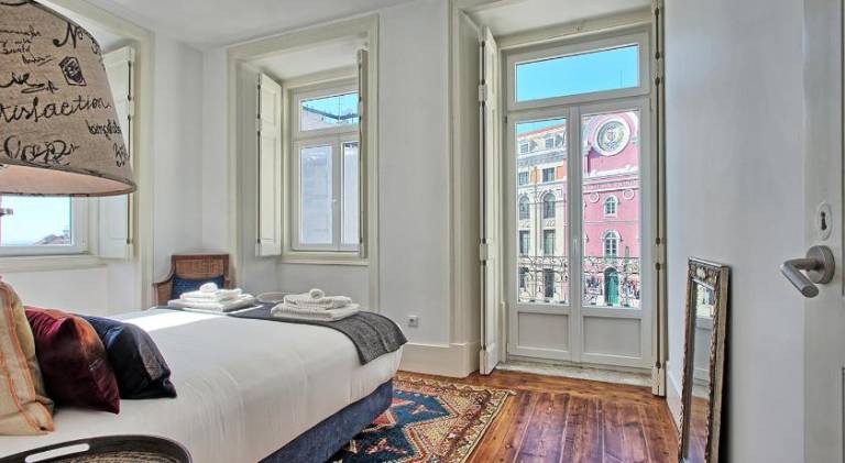 MyPlaceLisbon - Luxury Trindade III — photo 2