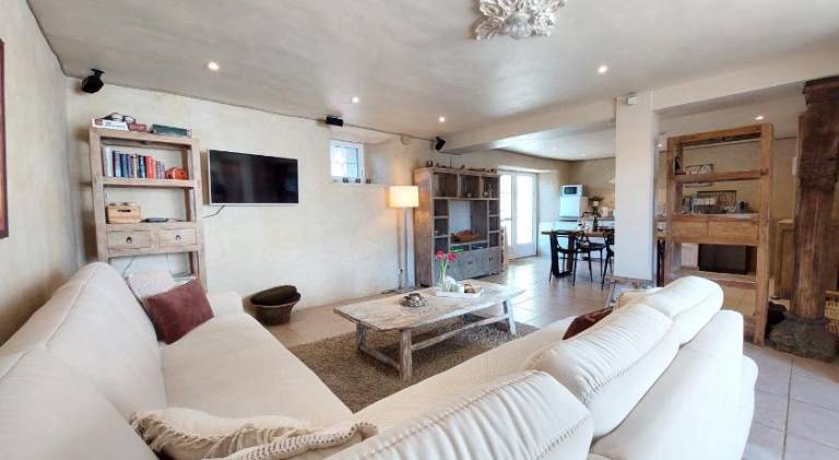Vacation home | Pet-friendly — photo 2