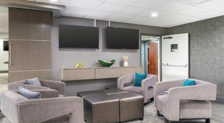 Best Western Plus Indianapolis NW Hotel — photo 5