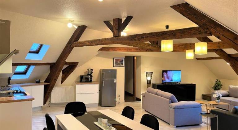 Rental apartment with 3 rooms for 6 persons — photo 2