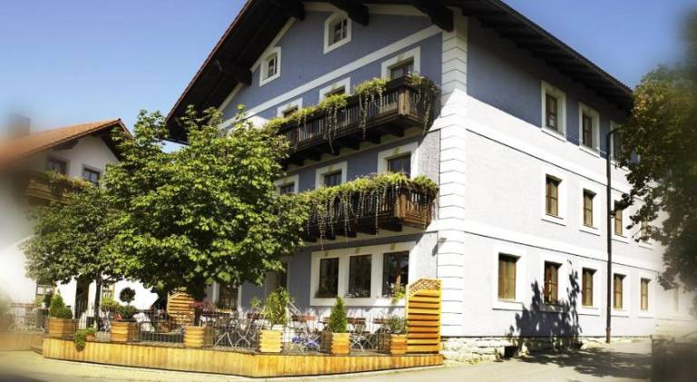 House with 2 rooms for 5 persons — photo 4