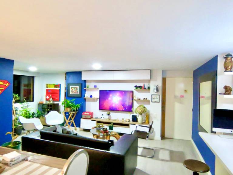 118 m&sup2; Privatzimmer