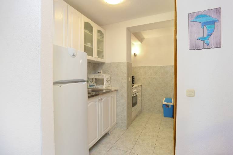 One bedroom house with terrace and sea view Brela, Makarska (K-788) — photo 4
