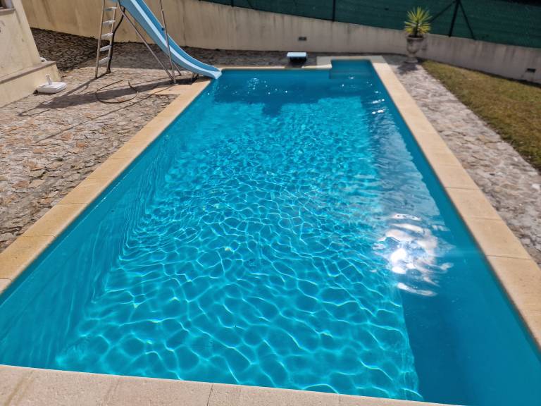 Vacation home with BBQ, terrace & private pool | Nature view — photo 2
