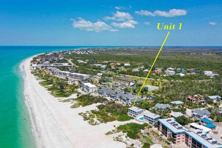 Condo with heated pool & barbeque | Water view — photo 2