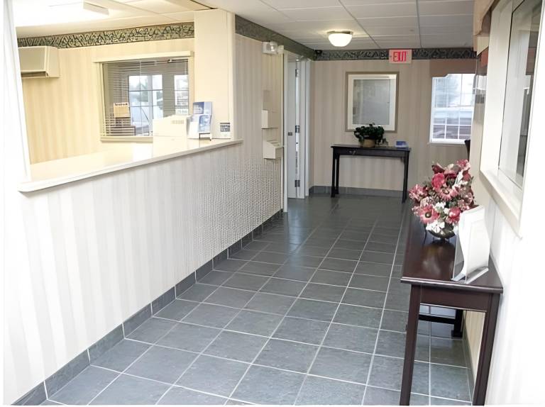 Sonesta Simply Suites Nanuet — photo 5