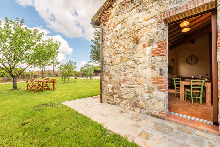 Vacation home with pool, garden & fast internet | Perfect for remote work — photo 3