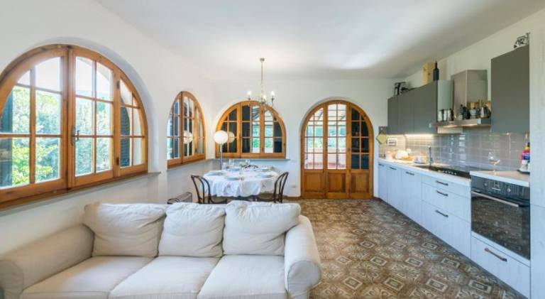 Villa with pool | Pets allowed — photo 2