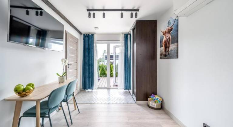 Family Garden Apartments with Free Private Parking & Playground — photo 3