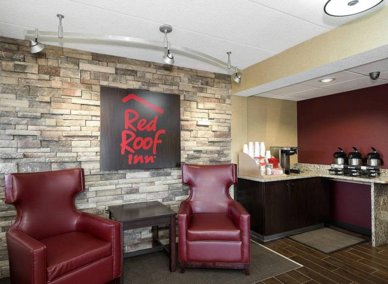 Red Roof Inn Toledo - Maumee — photo 4