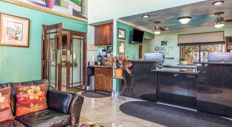 Quality Inn Hemet - San Jacinto — photo 4