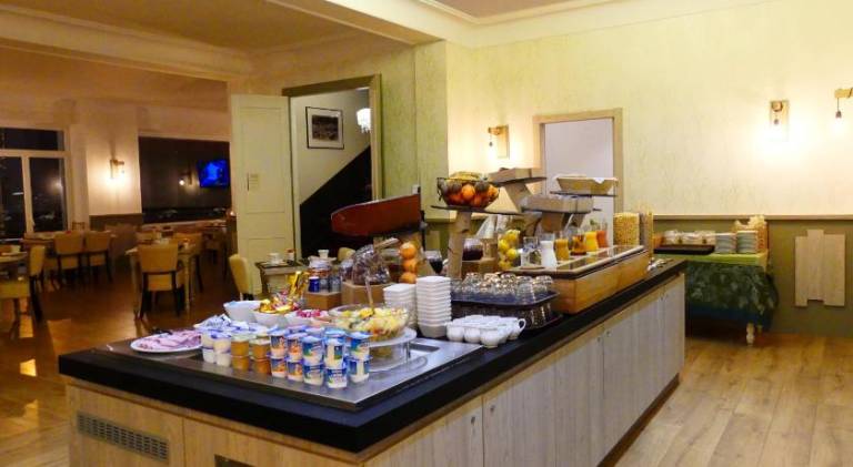 Logis Hotel Des Bains — photo 3