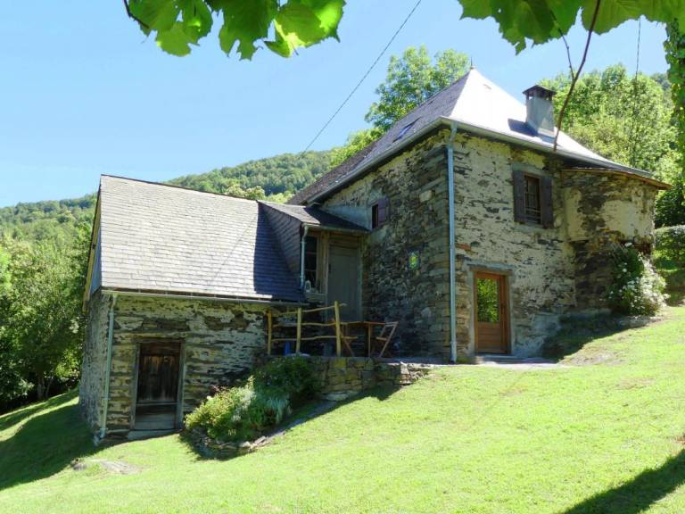 G&icirc;te des Loub&egrave;res