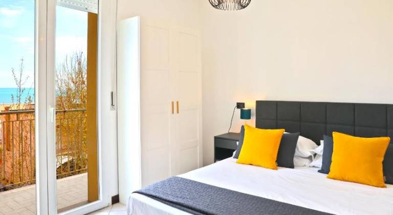 Beautiful apartment | Next to the beach | Good for workation | Pets allowed — photo 2