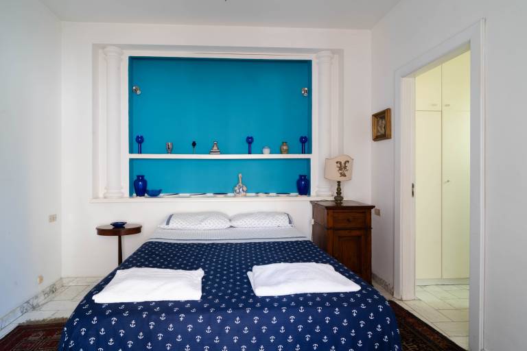 Holiday Apartment "Don Camillo" with Sea View & Wi-Fi — photo 5