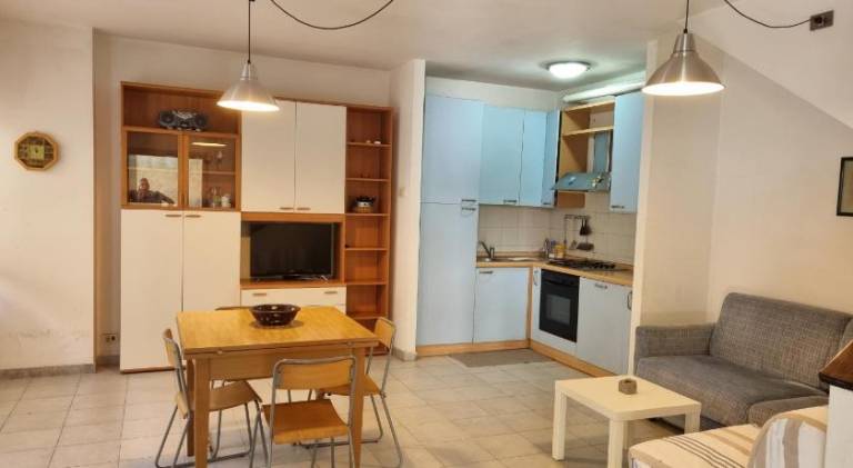 Apartment with garden — photo 2