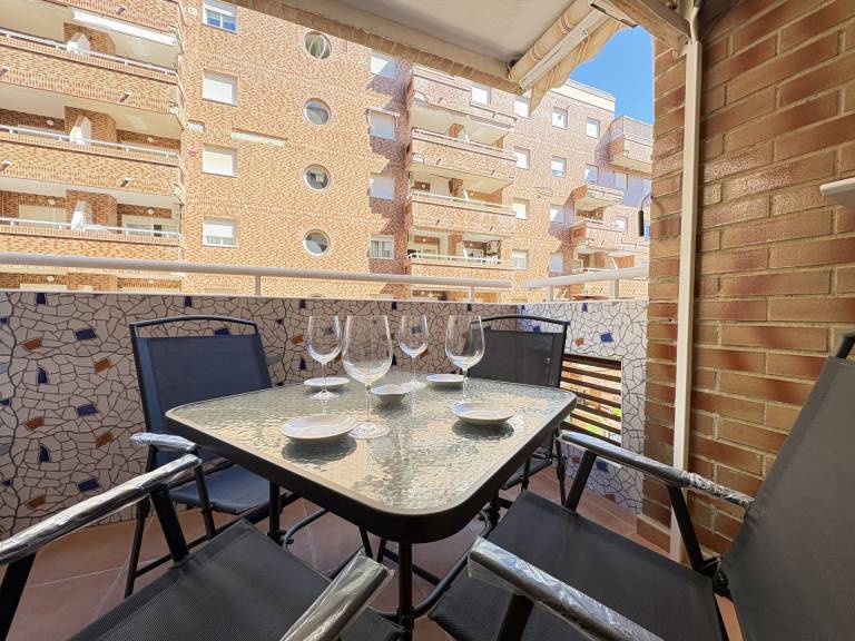 Holiday apartment with terrace & pool — photo 3