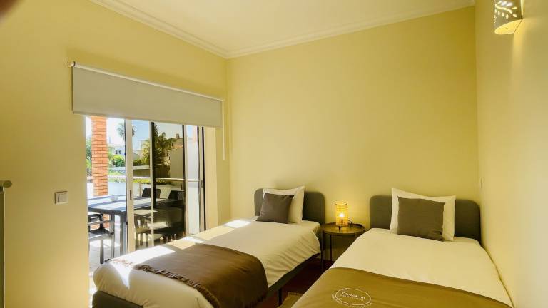 Rental apartment with barbecue, pool & garden — photo 3