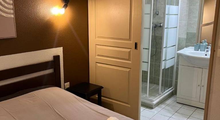 Nice rental apartment with sauna, yard & private pool | Pets are welcome — photo 2