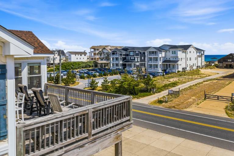 Sandy Toes 499 ft from the beach Dog Friendly, Private Pool, Hot Tub Kill Devil Hills — photo 4