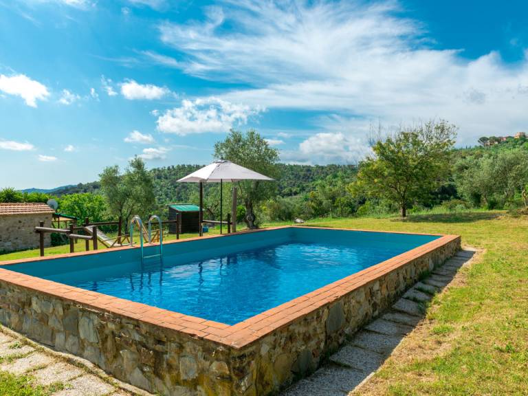 Fully equipped lovely vacation home with terrace, private pool & BBQ | Nature view | Pets are welcome — photo 3