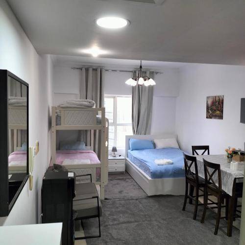 Apartment Al Barsha