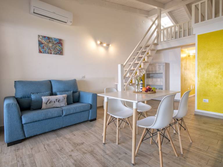 Apartment with patio | Sea view | Next to the beach | Pet-friendly — photo 4