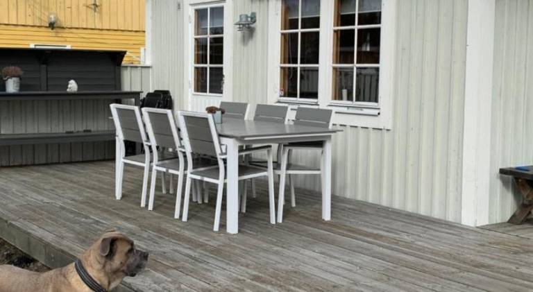 Lodge with yard, BBQ & terrace in Kristianstad