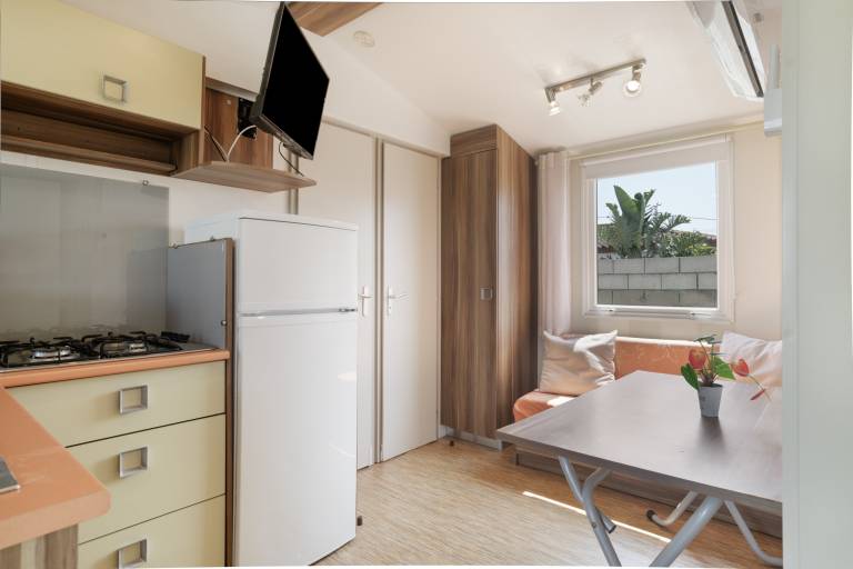 Mobile Home 'Isabella' with Private Pool, Private Terrace and Private Garden — photo 5