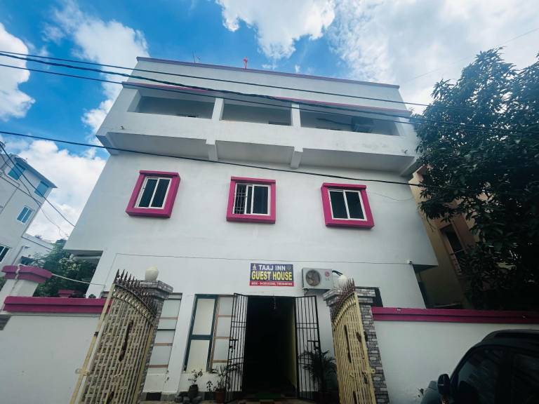 Hotel O Taaj Inn Guest House