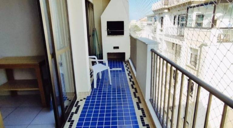 Serviced apartment with pool, patio & BBQ — photo 5