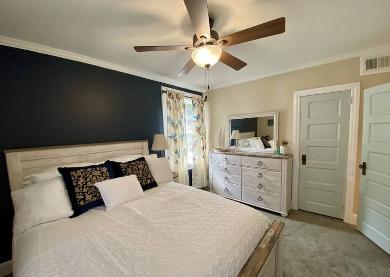 Cabin Hartsville