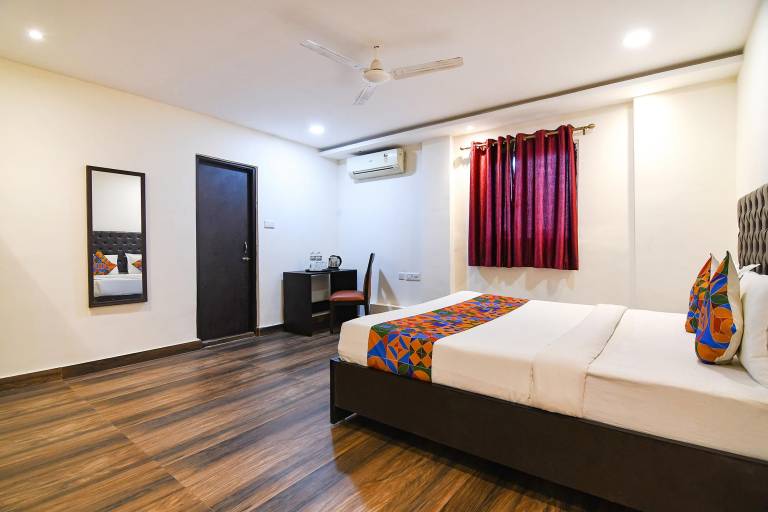 HOTEL KGF - NEAR QUEST MALL in Kolkata