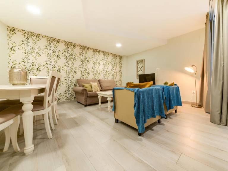 Pleasant apartment with terrace | Next to Alcazaba of Málaga | Pets allowed — photo 4