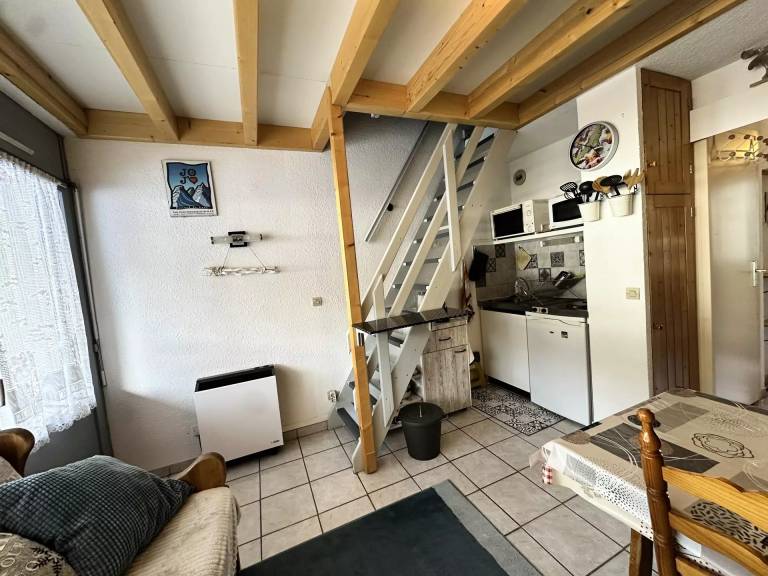 Holiday apartment with 2 rooms for 5 persons — photo 3