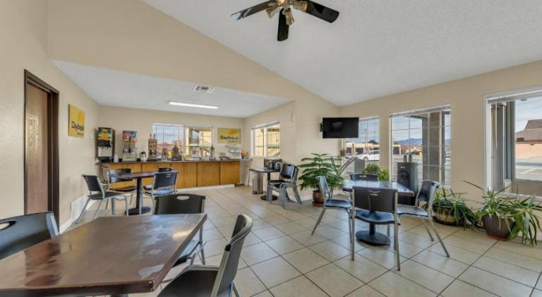 Days Inn by Wyndham Carson City — photo 3