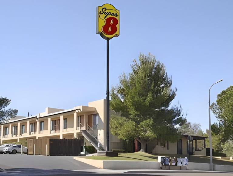 Super 8 by Wyndham Barstow in Barstow, CA